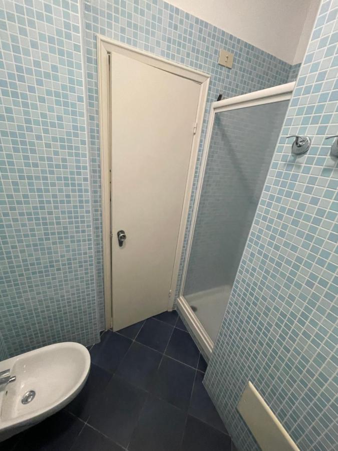 Hotel La Scogliera カヴィ・ディ・ラヴァーニャ エクステリア 写真